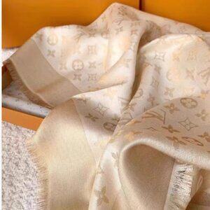 Louis Vuitton Shawl